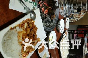 自贡燊海森林露营烧烤，星空下的美食与自然的拥抱