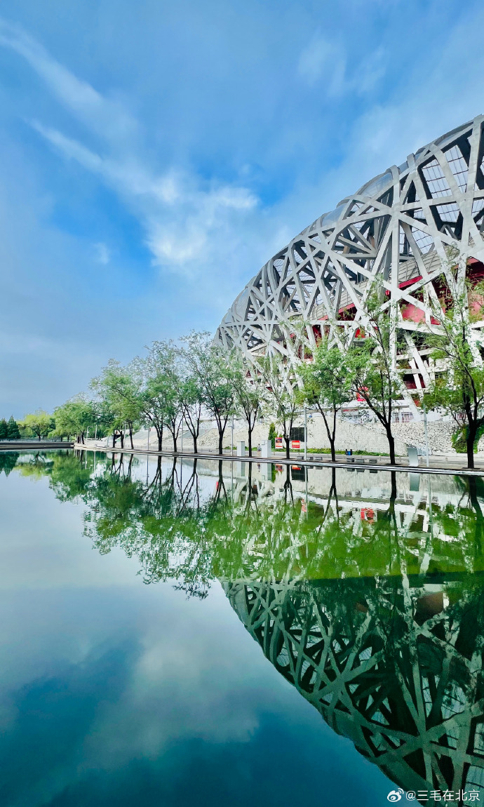 雨后的奥林匹克公园——北京的一幅生动画卷